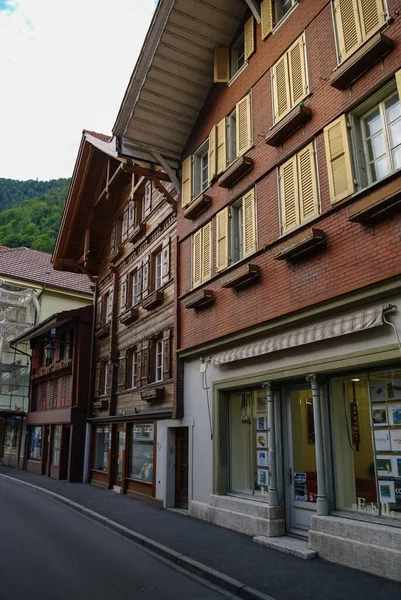 Interlaken Suíça Agust 2010 Casa Madeira Velha Centro Cidade Interlaken — Fotografia de Stock