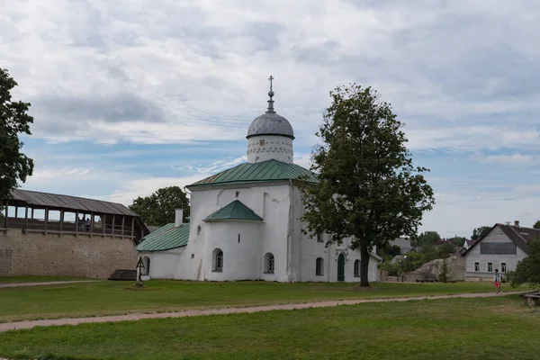 Antigua Iglesia Ortodoxa San Nicolás Fortaleza Izborsk Izborsk Región Pskov —  Fotos de Stock