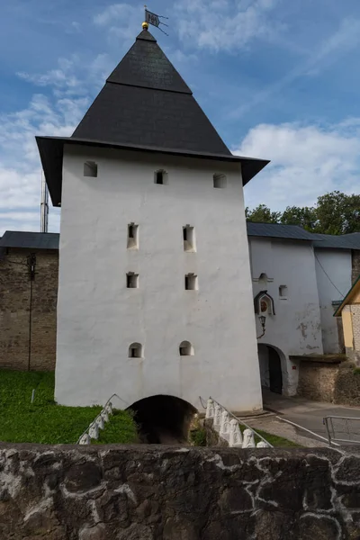 Tornet Nedre Lattices Med Fästning Vägg Holy Dormition Pskovo Pechersky — Stockfoto