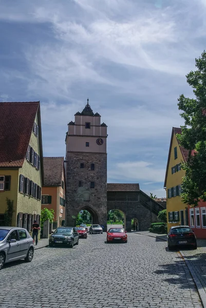 Dinkelsbuhl 2010年8月28日 Dinkelsbuhl 的街景 一个典型的镇在德国浪漫路与传统框架 Fachwerk — 图库照片