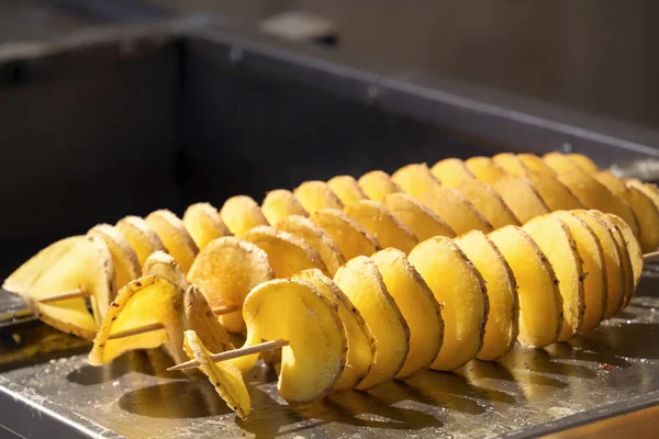 Kızarmış patates cipsi. Close. Boşluk Kopyala