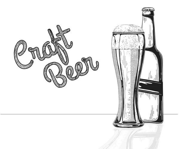一瓶啤酒 玻璃加啤酒 手工啤酒 剪影样式的向量例证 — 图库矢量图片