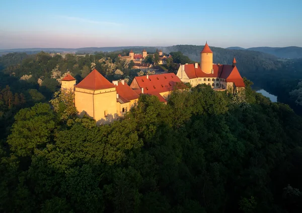 Vista Aérea Del Hermoso Castillo Real Moravia Veveri Burg Eichhorn — Foto de Stock