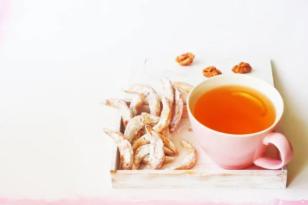 Sweet Walnut Bagels Tea Box White Background — Stock Photo, Image