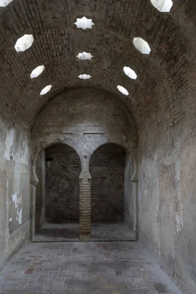 Ceviz veya Bauelo Arap banyoları, Granada 