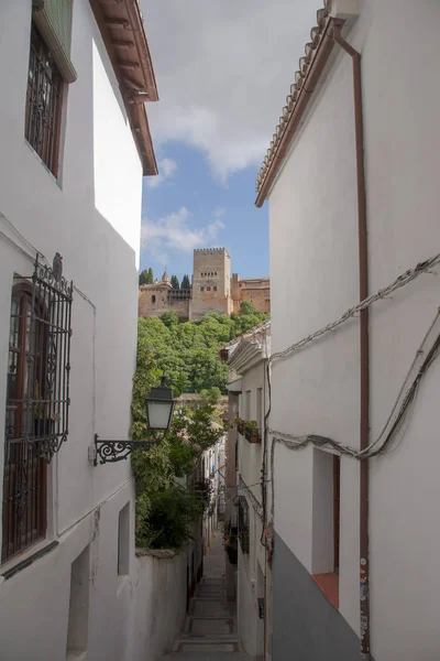 Albaicin Granada Eski Çeyrek Sokaklarında — Stok fotoğraf