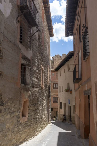 中世纪的村庄的西班牙，萨拉戈萨省 Albarracn — 图库照片