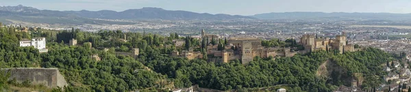 Granada şehir, Alhambra