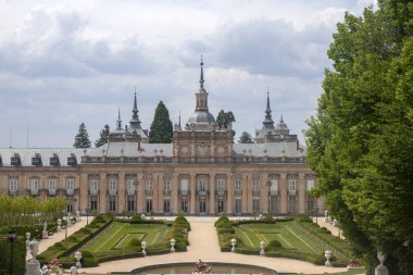 Bahçeleri ve La Granja de San ettiler, İspanya Kraliyet Sarayı