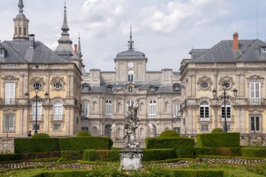Bahçeleri ve La Granja de San ettiler, İspanya Kraliyet Sarayı