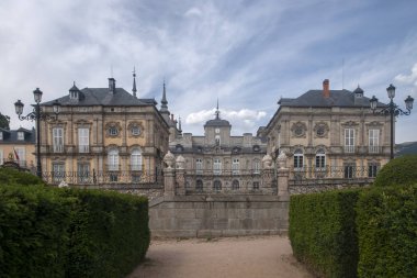 Bahçeleri ve La Granja de San ettiler, İspanya Kraliyet Sarayı