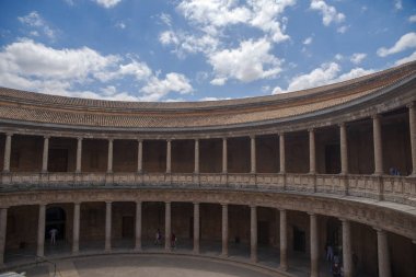 Palacio de Carlos V, Granada Alhambra Müzesi, Endülüs