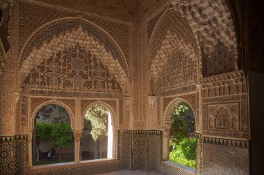 Endülüs, Granada Alhambra Nasrid mimarisi güzel detay