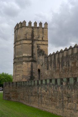 Sevilla şehrinin antik savunma duvarı, İspanya