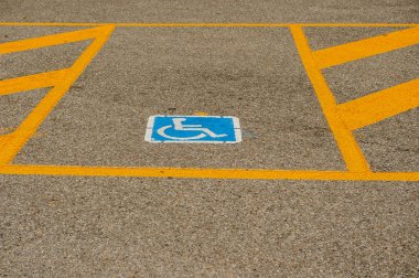 Park alan engelliler için ayrılmış