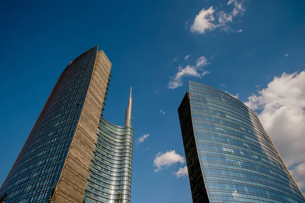 ミラノの現代建設 — ストック写真