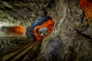 Dossena İtalya'nın eski mayın