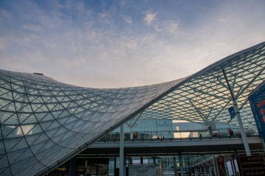 Rho Milano İtalya 2 Aralık 2018: Fiera Milano Rho giriş. Bir önemli Uluslararası Ticaret Fuarı ve Konferansı görsel iletişim ve ticaret Fiera Milano Rho olduğunu