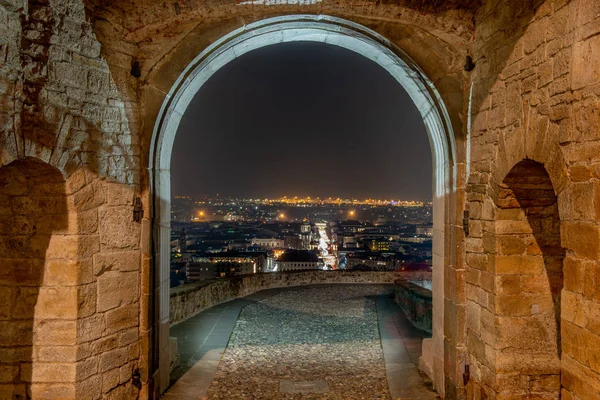 Porta San Giacomo Iluminada Noche Con Vistas Parte Baja Bérgamo — Foto de Stock