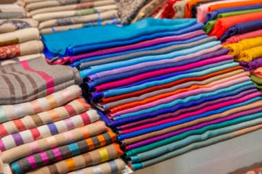 piyasada bulunan zarif dokumalar