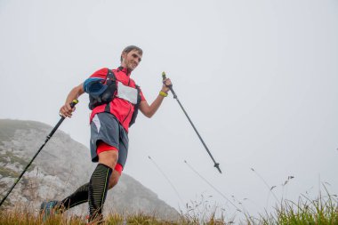 Maga 2018.Zorzone Serina İtalya 2 Eylül 2018: 50 km dağlarında aşırı rekabetçi yarış