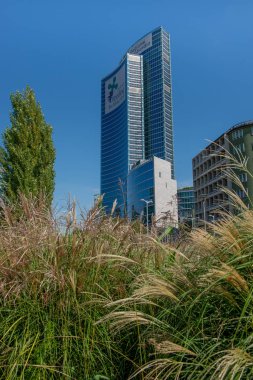 Milan İtalya 26th Eylül 2018: lombardy bölgesel yönetim merkezinin inşası