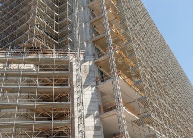 Milan İtalya 26 Eylül 2018:scaffold eski bina yenileme için