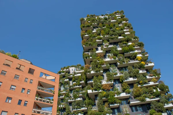 Milan İtalya 26 Eylül 2018:Vertical orman Milan, dünyanın 