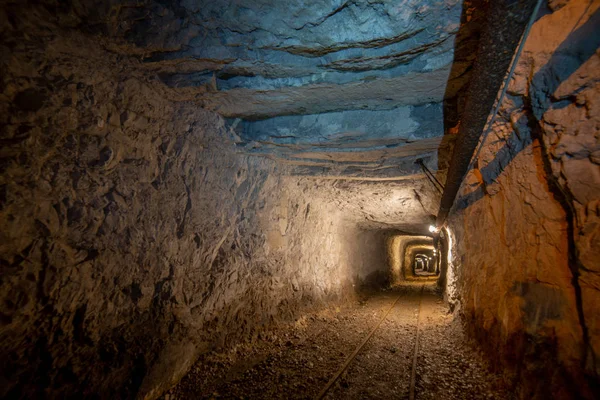 Dossena İtalya'nın eski mayın