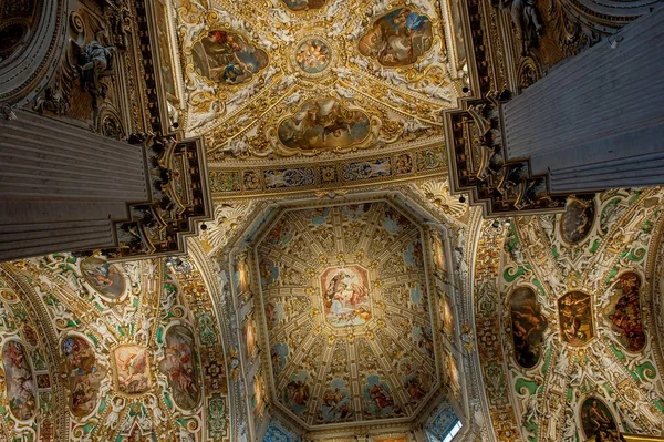 Katedralen Santa Maria Maggiore Bergamo — Stockfoto