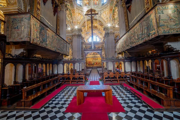 ベルガモのコッレオーニ礼拝堂の内部 — ストック写真