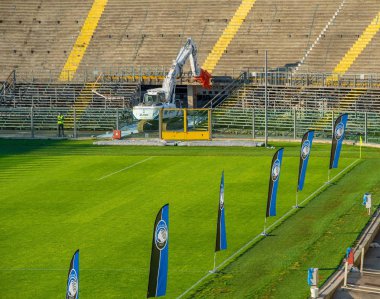 Bergamo stadyumunun kuzey eğrisinin yıkılması