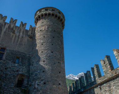 Valle d 'Aosta Şatosu Fénis