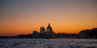 Venedik manzarası gün batımında