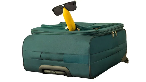 Güneş Gözlüklü Muz Beyaz Yakın Plan Bir Bavulda Duruyor — Stok fotoğraf