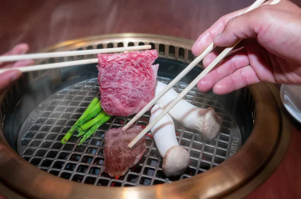 Japanese Beef Grill Chopstick Charcoal Fire — Stock Photo, Image