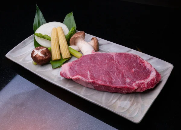 Corte Rebanada Carne Roja Cruda Orden Menú Teppanyaki — Foto de Stock