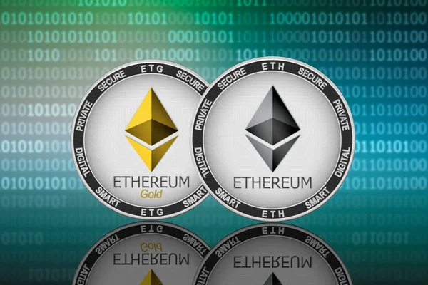 Κέρματα Ethereum Eth Και Ethereum Gold Etg Στο Φόντο Δυαδικού — Φωτογραφία Αρχείου