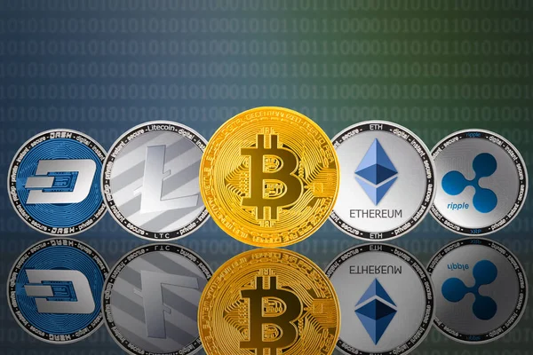 Монеты Криптовалюты Bitcoin Btc Litecoin Ltc Ethereum Eth Ripple Xrp — стоковое фото
