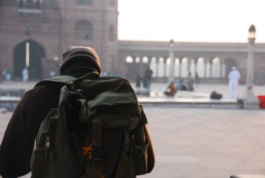 Pic Jama Mescidi, eski Delhi bir görünümünü gösterir.