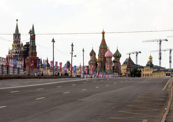 2018 Moskva Ryssland Dekorativa Element Med Symboler För Bron Festlig — Stockfoto