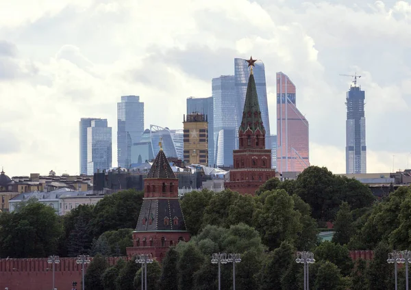 2018 Moskau Russland Stadtpanorama Von Moskau Silhouetten Von Moskauer Gebäuden — Stockfoto