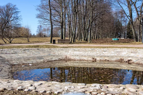 Rybník Parku Kolomenskoye Stromy Bez Listí Brzy Jaře Krajina Ruska — Stock fotografie