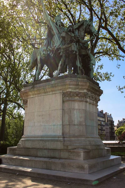 Sculpture Personnage Historique Dans Parc Paris Voyager France — Photo