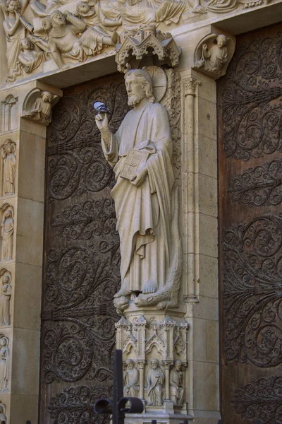 Svatí Portálu Průčelí Katedrály Notre Dame Architektura Památky Paříže — Stock fotografie