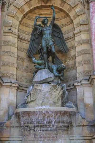 Sculpture Personnage Historique Dans Parc Paris Voyager France — Photo