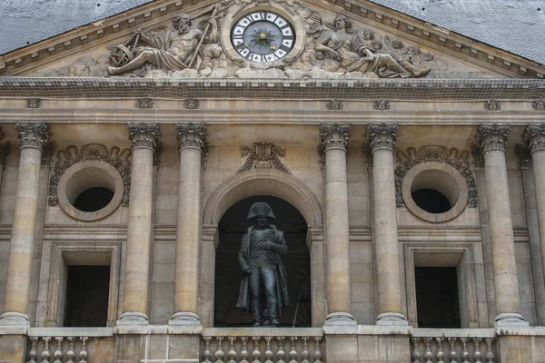 2008 Paris France Sightseeing Paris Faade National Residence Invalids Statue — Stock Photo, Image