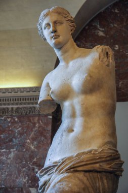 05.05.2008, Paris, France. The Aphrodite of Milos, better but mistakenly known as the Venus de Milo. Famous sight of Louvre. Travel around Paris. clipart