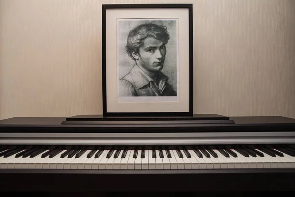 2018 Μόσχα Ρωσία Πορτραίτο Του Σούμπερτ Στο Πιάνο Μια Σύνθεση — Φωτογραφία Αρχείου