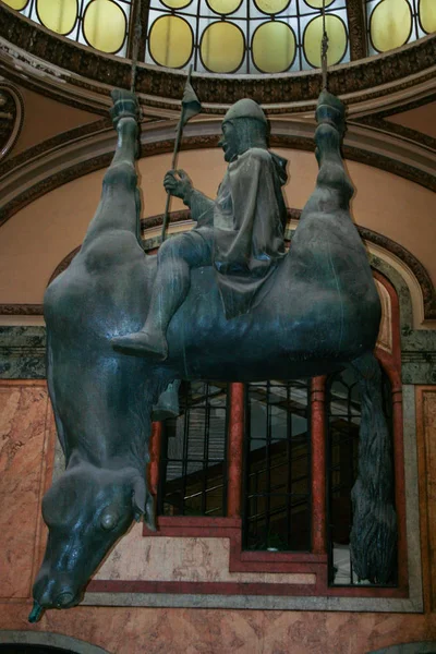 2009 Prag Tschechische Republik Skulptur Des Umgekehrten Pferdes Der Lucerna — Stockfoto